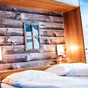 Kronenhof Hotel